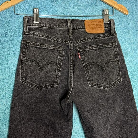 Levi's Premium Wedgie Jeans Womens 24 Button Fly Gray High Rise Denim Raw Hem - Picture 10 of 16